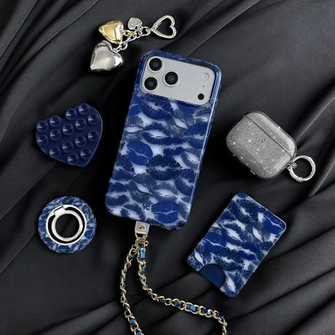 Midnight Kisses MagSafe Wallet