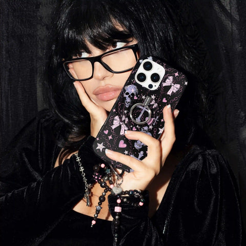 Pretty Punk Skulls MagSafe Grip Ring