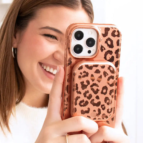 Bronze Leopard Portable MagSafe Charger Power Pack